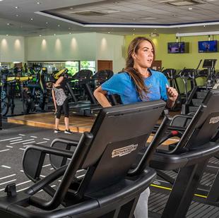 Wolverhampton fitness and wellbeing gym skillruns