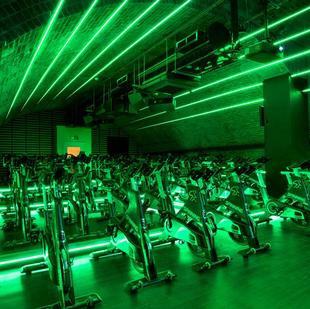 City fitness and wellbeing gym spinning