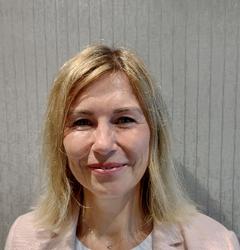 Dr Corinna Engelke