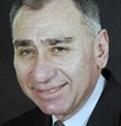 Dr Elias  Ragi