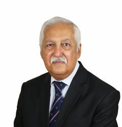 Dr  Michael  Irani