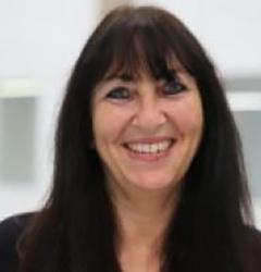 Dr Janine Mansi
