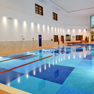 Wolverhampton swimming pool
