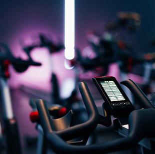 Chigwell fitness and wellbeing gym spinning 