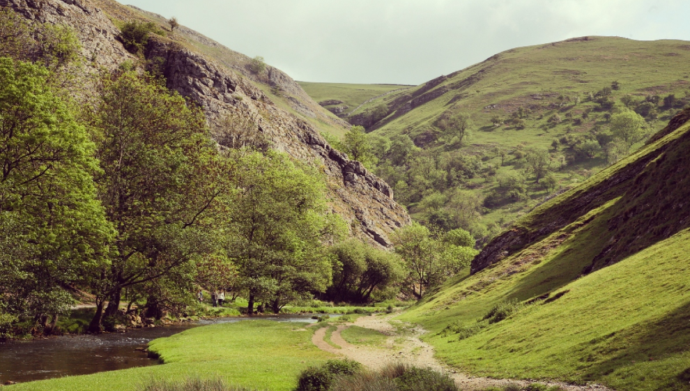 Dovedale circular walk