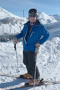 Ewan Skiing