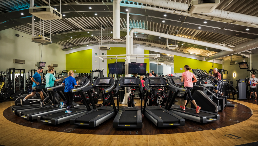 People running on treadmills