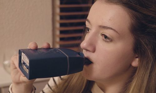 Beth uses a daily nebuliser to improve her lung function 